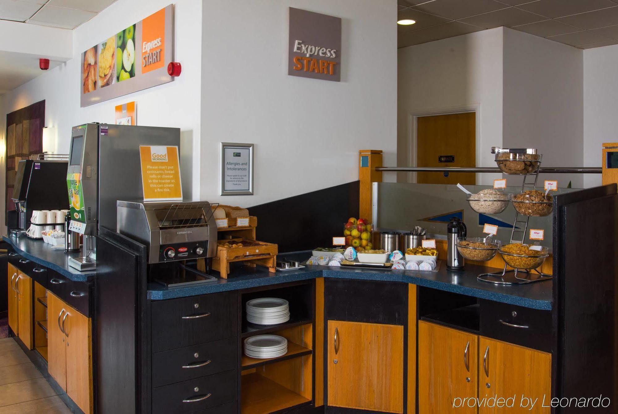 Holiday Inn Express Bristol City Centre By Ihg מראה חיצוני תמונה